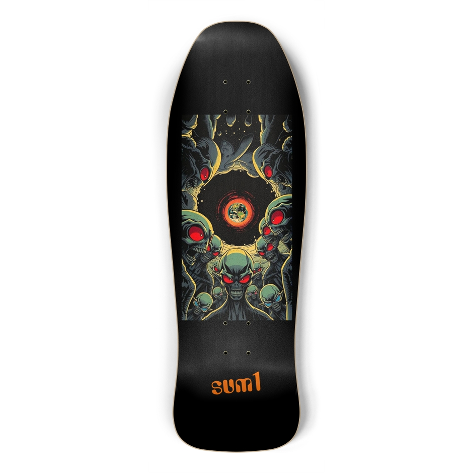 sum1sk8boards aliens black hole shredder shape board